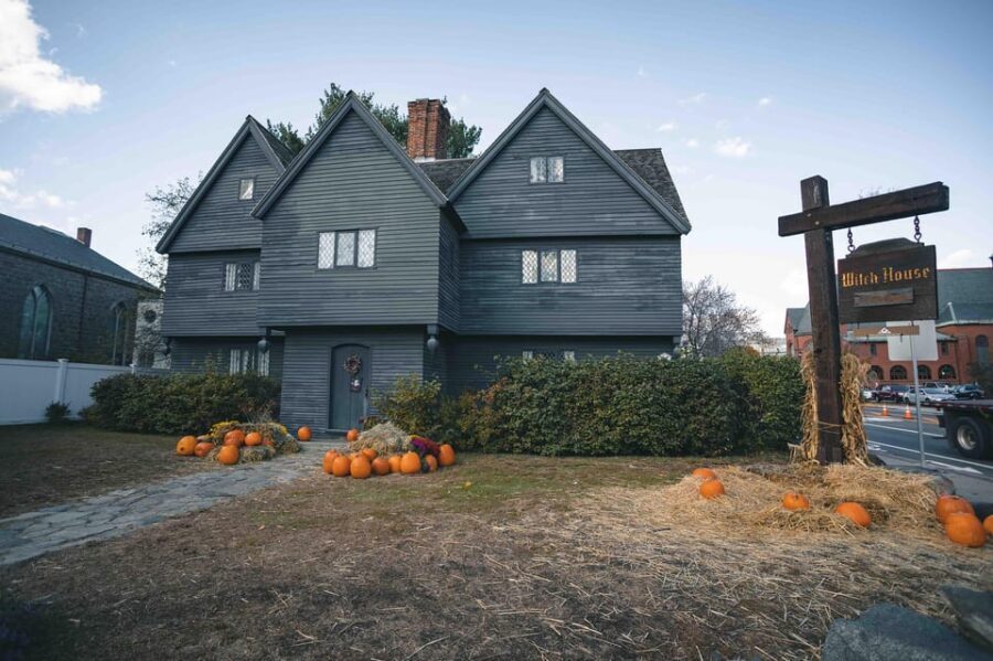 From Boston: Salem & Hammond Castle Semiprivate Day Trip - Who This Tour Is Perfect For