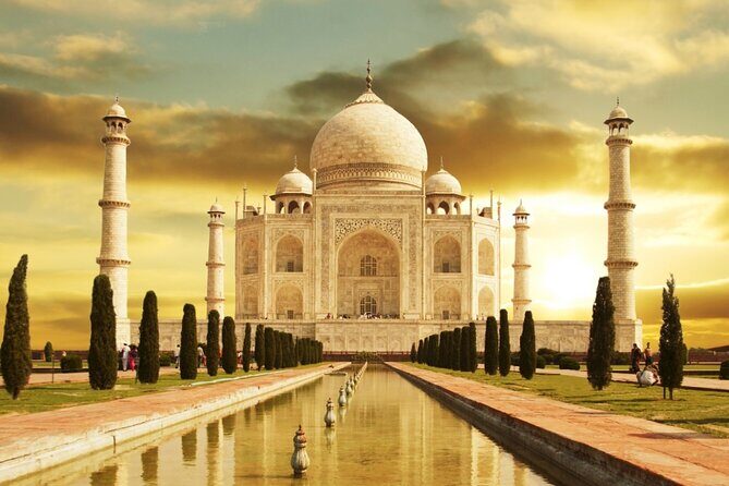 From Delhi : 2 Day Delhi and Agra Taj Mahal Tour by Car - An In-depth Look at the 2-Day Delhi & Agra Experience