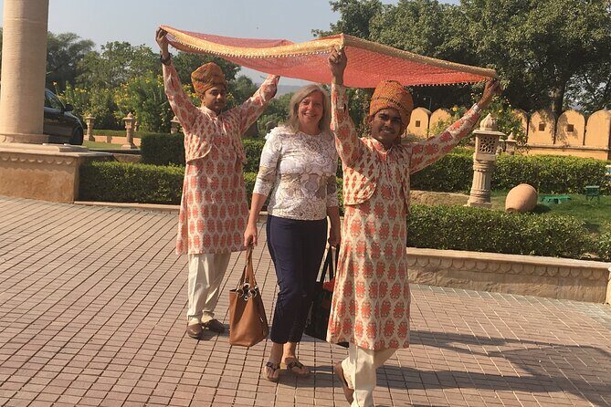 From Delhi: Jaipur Private Full Day Trip with Private Transfers - Panna Meena Ka Kund — The Step Well