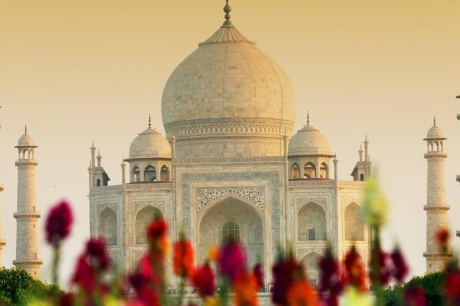 From Delhi: Sunrise visit to Taj Mahal along with Fatehpur Sikri - The Sum Up