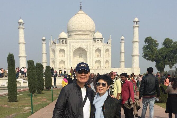 From Delhi: Taj Mahal Sunrise, Agra Fort and Fatehpur Sikri Tour - Breakfast and a Chance to Rest