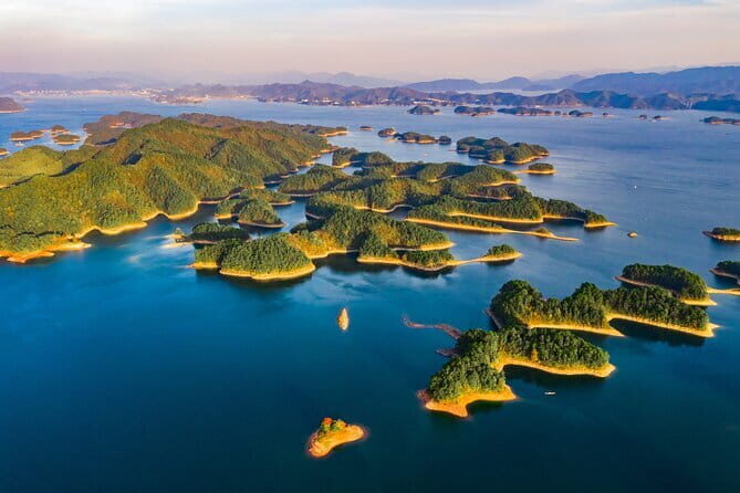 From Shanghai: Hangzhou Private Day Trip by Bullet Train - The Itinerary in Detail