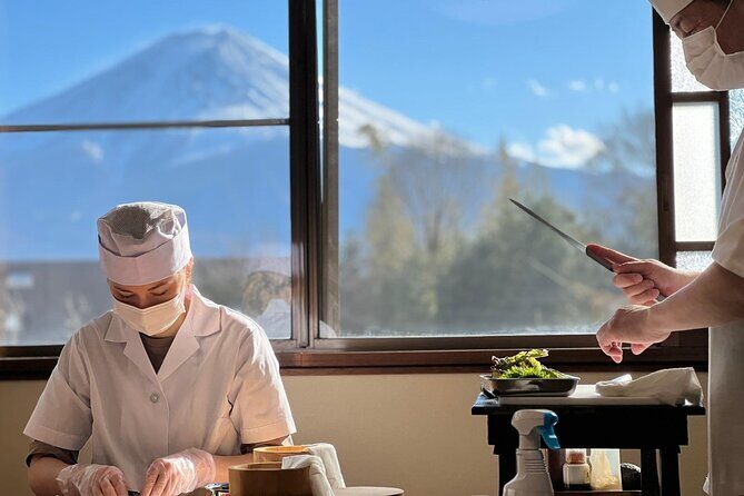 Fujisan Sushi Making Lesson - Who Will Love This Experience?