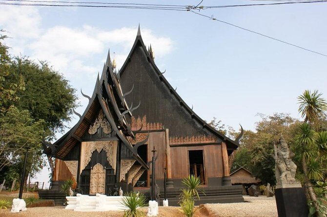 Full-Day Guided Tour of Chiang Rai Temples from Chiang Mai - In-Depth Breakdown of the Itinerary