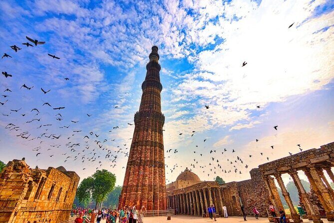 Full Day Old Delhi and New Delhi Tour - A Day Well Spent: What You Can Expect