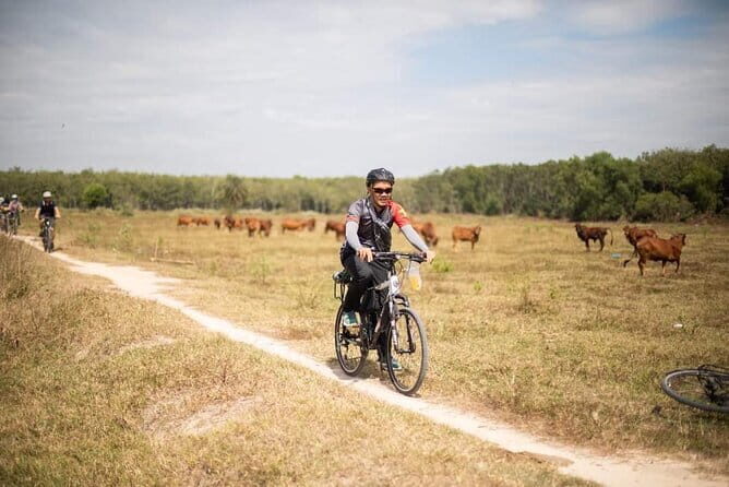 Full-Day Private Bike Tour of the Cu Chi Tunnels with Lunch - Authentic Insights from Past Travelers