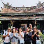 Full-Day Private Custom Taipei City Tour - Transportation and Practicalities