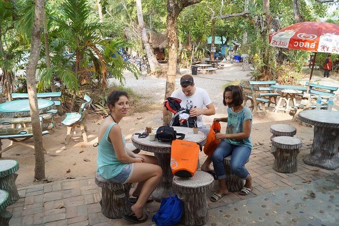 Full-Day Sea Kayaking Adventure in Ao Thalane Bay from Krabi - What Makes This Tour Stand Out