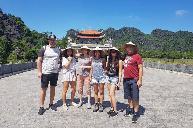 Full-Day Tour Hoa Lu, Tam Coc Boat Trip and Mua Cave - Authenticity and Value
