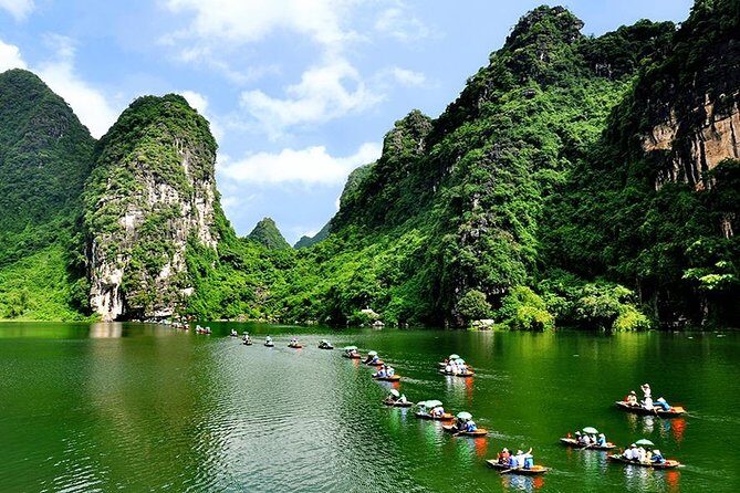 Full day tour Hoa Lu - Trang An and Mua Cave by Limousine - Who Is This Tour Best For?