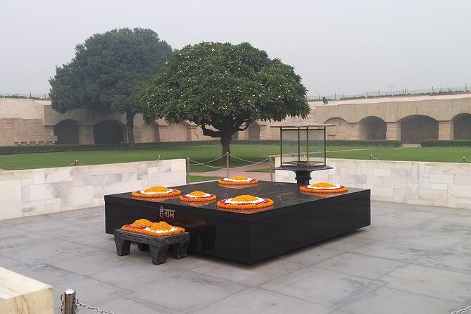 Full Day Tour of Delhi With Guide & Entrances - What’s Included & What to Know
