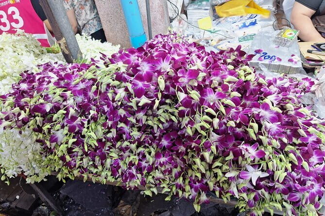 Fun Tuk Tuk Dinner and Massage in Old Town Bangkok - The Relaxing Finish: Thai Massage