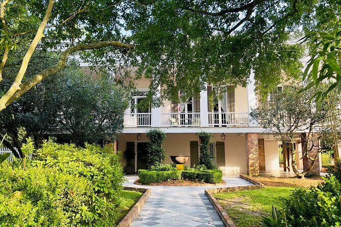 Garden District Walking Tour - Who Would Love This Experience