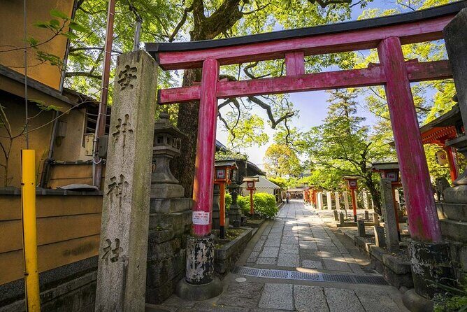 Geisha Streets & "Real Kyoto" Magical Night (w/Kyoto Snack) - Final Thoughts: Is This Tour for You?