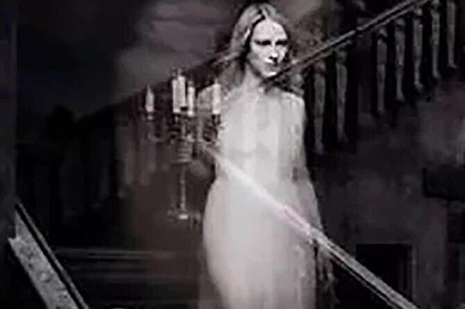 Ghosts in the Graveyard Tour - Who Will Love This Experience?