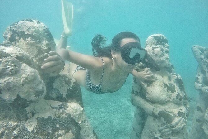 Gili island Snorkeling Half Day Trip departure from Gili Trawangan - The Group Experience: Pros and Cons