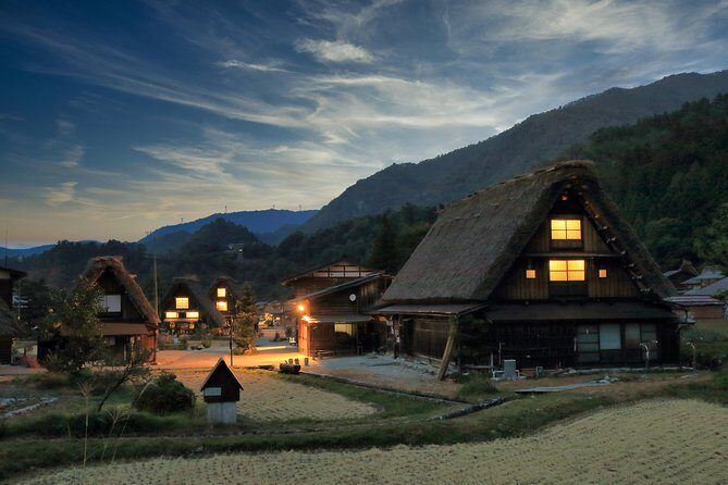 Gokayama and Shirakawago/Photoshoot by professional photographer - The Photography Experience – More Than Just a Snap