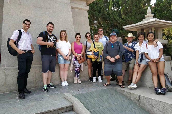 Group Bus Tour to Terracotta Warriors with Hotel Pickup & Lunch - Who Should Consider This Tour?