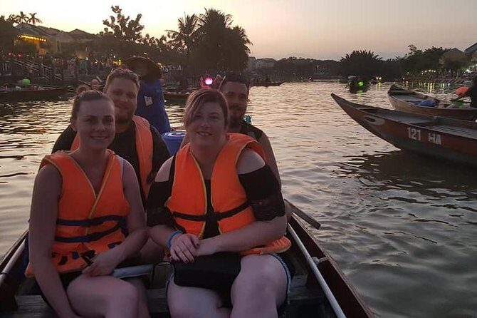 Guided Tour to Visit Hoi An Ancient City, Sampan Boat Ride,Night Market,Lanterns - Practical Details and Overall Value