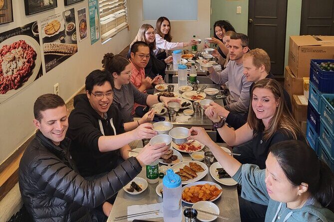 Gwangjang market Netflix Food Walking Tour with Insadong - Exploring Seoul’s Cultural Heart: The Itinerary Breakdown