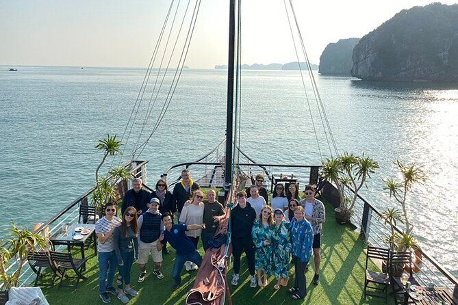 Ha Long Bay Cruise Day Tour-best selling: Included transportation - Arrival & Welcome Drinks