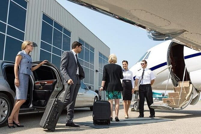 Ha Noi airport Arrival or Departure By Private car transfers - Why This Transfer Is a Smart Choice