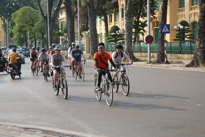 Half-Day Bicycle Tour Combine City & Countryside + Train Street - Who Will Love This Tour?
