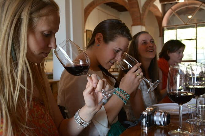 Half-Day Chianti Tour to 2 Wineries with Wine Tastings and Meal - Practical Details and Considerations
