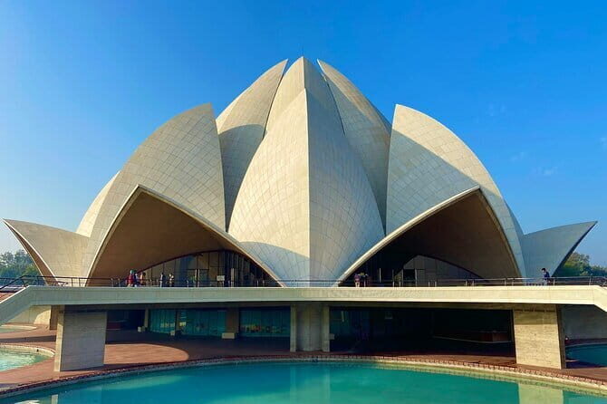 Half day Old and New Delhi Tour on Iconic Landmarks - The Experience from Real Reviews
