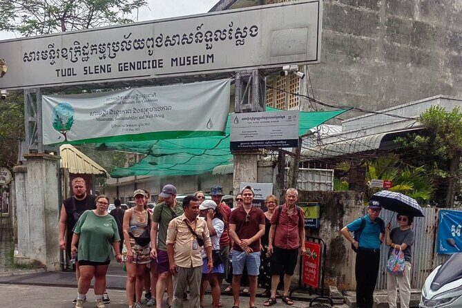 Half-Day Tour of the Killing Field and S21 - The Sum Up
