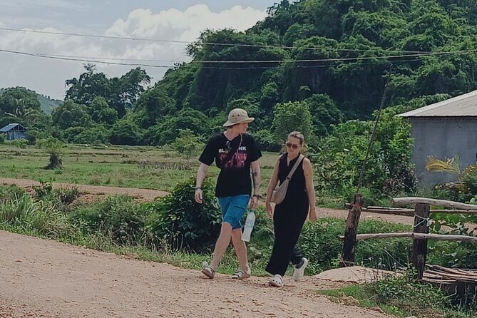 Half day tour with countryside include Pepper farm Kampot - Who Should Consider This Tour?