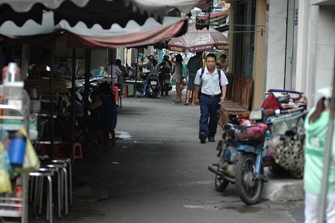 Half Day Walking Through Saigon Back Alley (Private tour) - Who Should Consider This Tour?