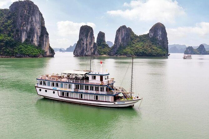 Halong Bay 2 Day Cruise Including Transfer from Hanoi - The Value of This Tour