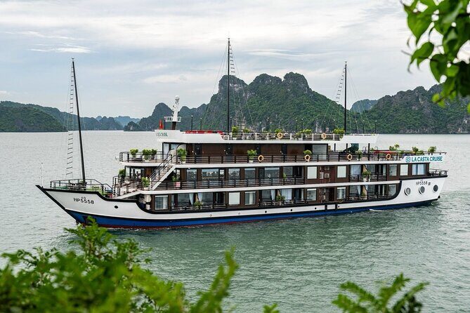 Halong Bay 2D1N Cruise multi options, transfer, swim and kayaking - Day 1: From Hanoi to Halong Bay