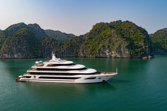 Halong Bay 5 star Cruise 2 Days and 1 Night - Key Points