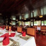 Halong bay Boutique Cruise 2D/1N tour: Kayaking, swimming, Titop island & cave - Who Is This Tour Best For?