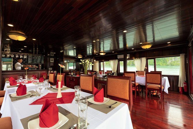 Halong bay Boutique Cruise 2D/1N tour: Kayaking, swimming, Titop island & cave - Who Is This Tour Best For?