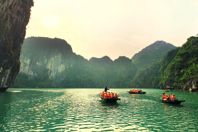 Halong Bay day cruise with Cave, Kayaking and Swimming on highway - The Itinerary in Detail