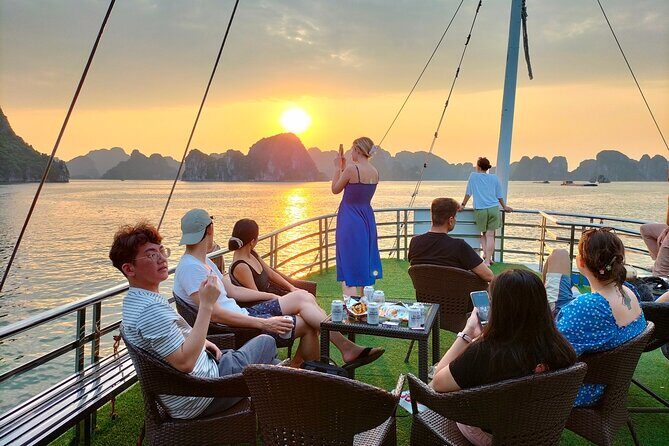 Halong Bay Day Tour: Visit Cave Island Kayaking Swimming Lunch - Exploring Sung Sot Grotto (Surprising Grotto)