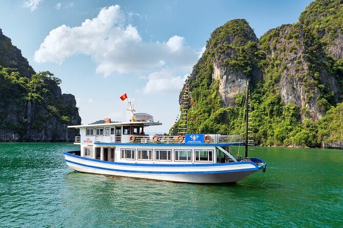Halong Bay Day Tour With Titop Island, Cave, Kayak & Lunch - In-Depth Review of the Halong Bay Day Tour