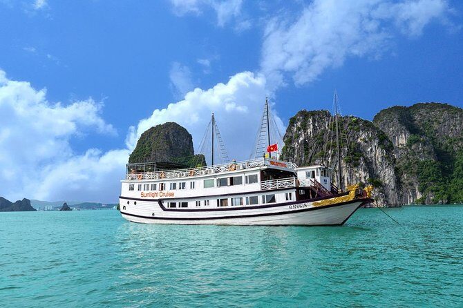 Halong bay deluxe cruise 2 days/ 1 nights: full meals, Kayaking & Swimming - Experience Quality & Value