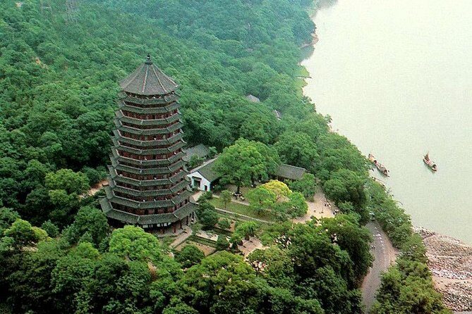 Hangzhou: Heaven on Earth Day Trip from Shanghai including West Lake Cruise - The Overall Experience: Pros and Cons