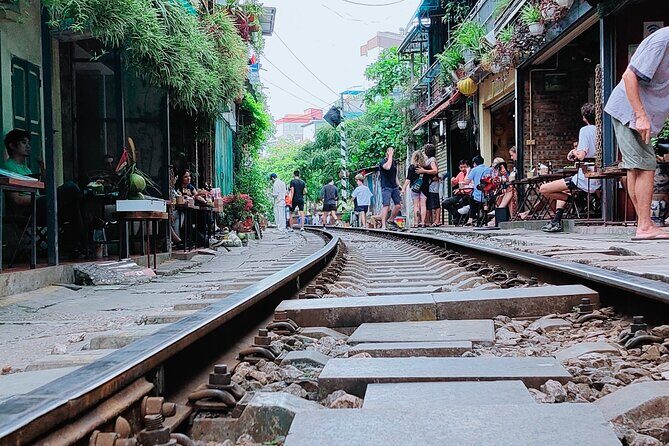 Hanoi city tour and drinking beside railway- group tour - Authenticity and Guide Expertise