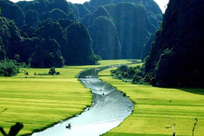 Hanoi - Hoa Lu - Trang An - Mua Cave - 1 Day Tour - Luxury Limousine From Hanoi - What You’ll Love and What to Consider