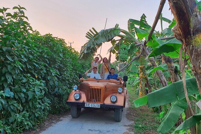 Hanoi Jeep Tour: Red River Countryside+ Backstreet+ Train-street - FAQ