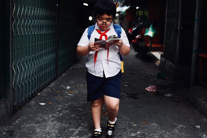 Hanoi Street Photography with a Pro  Phone & Camera - Why This Tour Is a Great Value