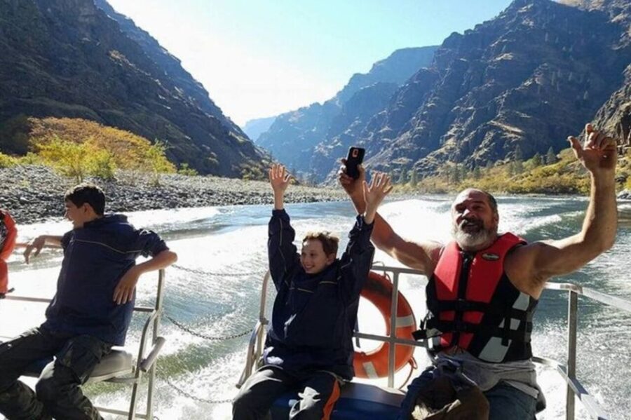 Hells Canyon White Water Jet Boat Tour to Sheep Creek - Why This Tour Is a Great Choice