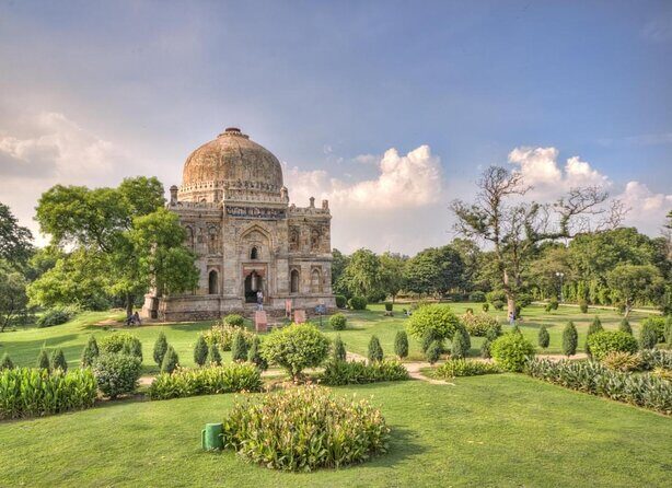 Heritage Delhi Photography Walk (2 Hours Guided Walking Tour with Rickshaw Ride) - FAQs