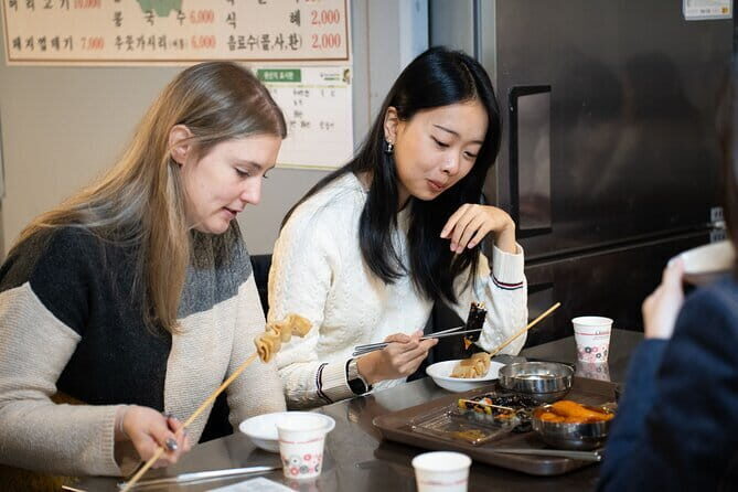 Hidden Stories & Flavors Market Food Tour - The Guided Tour Experience