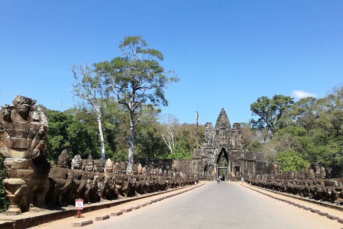 Highlights of Angkor Wat, Ta Prohm & Angkor Thom - What Makes This Tour Stand Out?